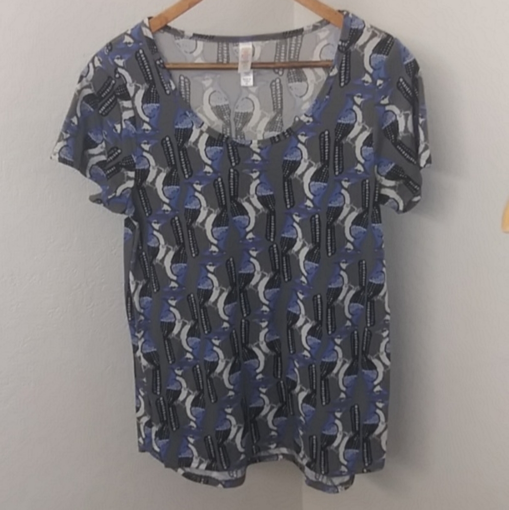 Lularoe blue bird short sleeve top size xs